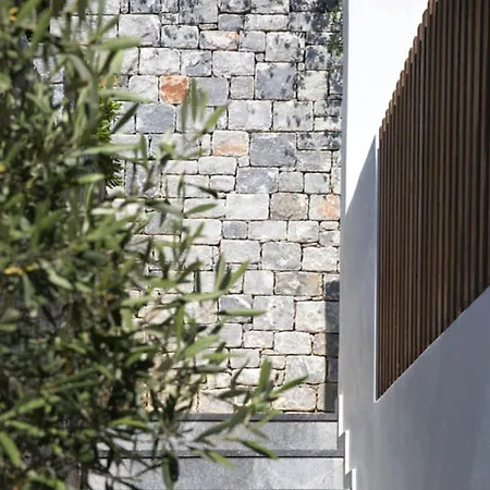 Terra Creta Luxury Retreat And Villa