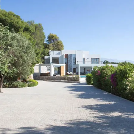 Terra Creta Luxury Retreat And *